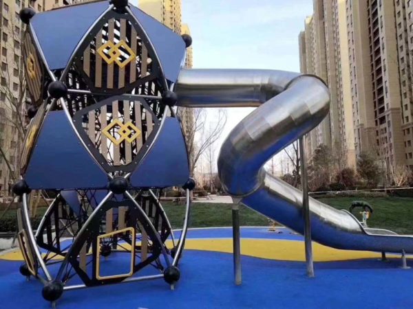 Детский игровой комплекс